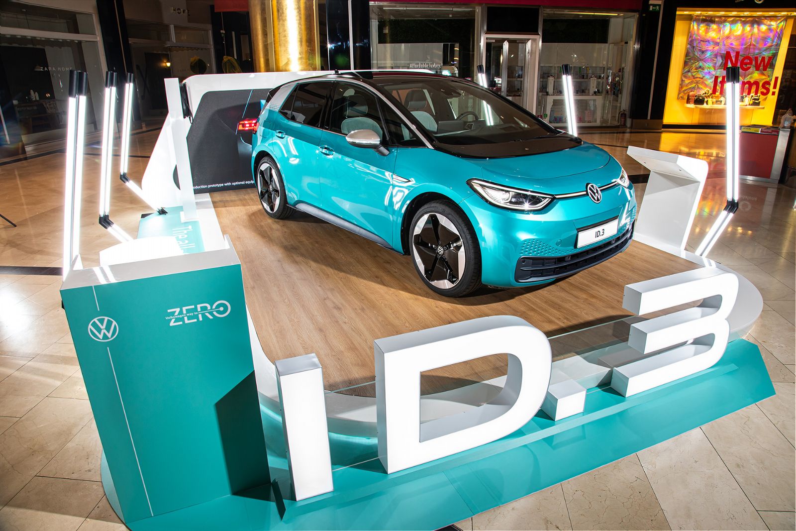 Το VW ID.3 σε περιμένει στο Golden Hall